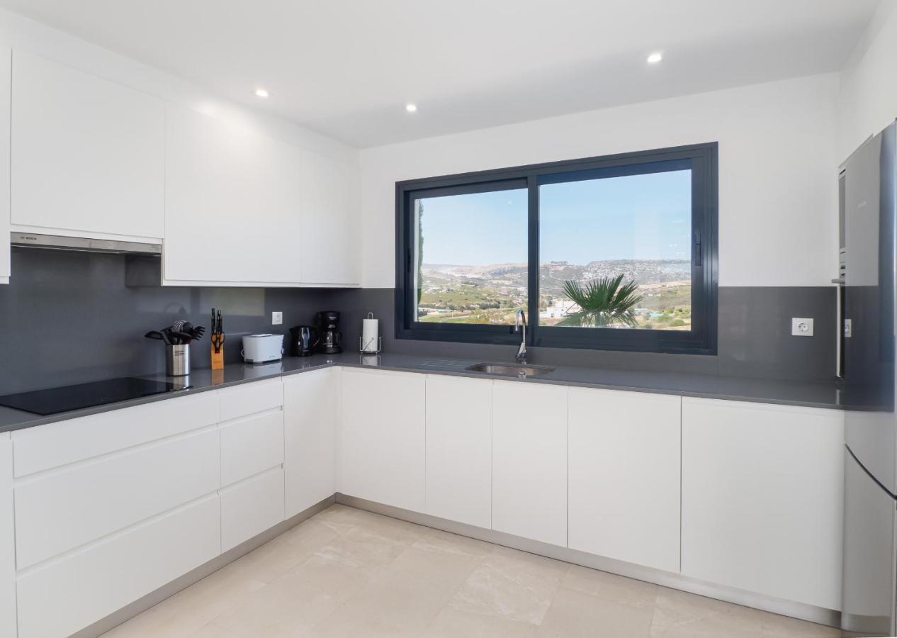2306 - Brand New Apt, Walking Distance To Beach! كاساريس المظهر الخارجي الصورة
