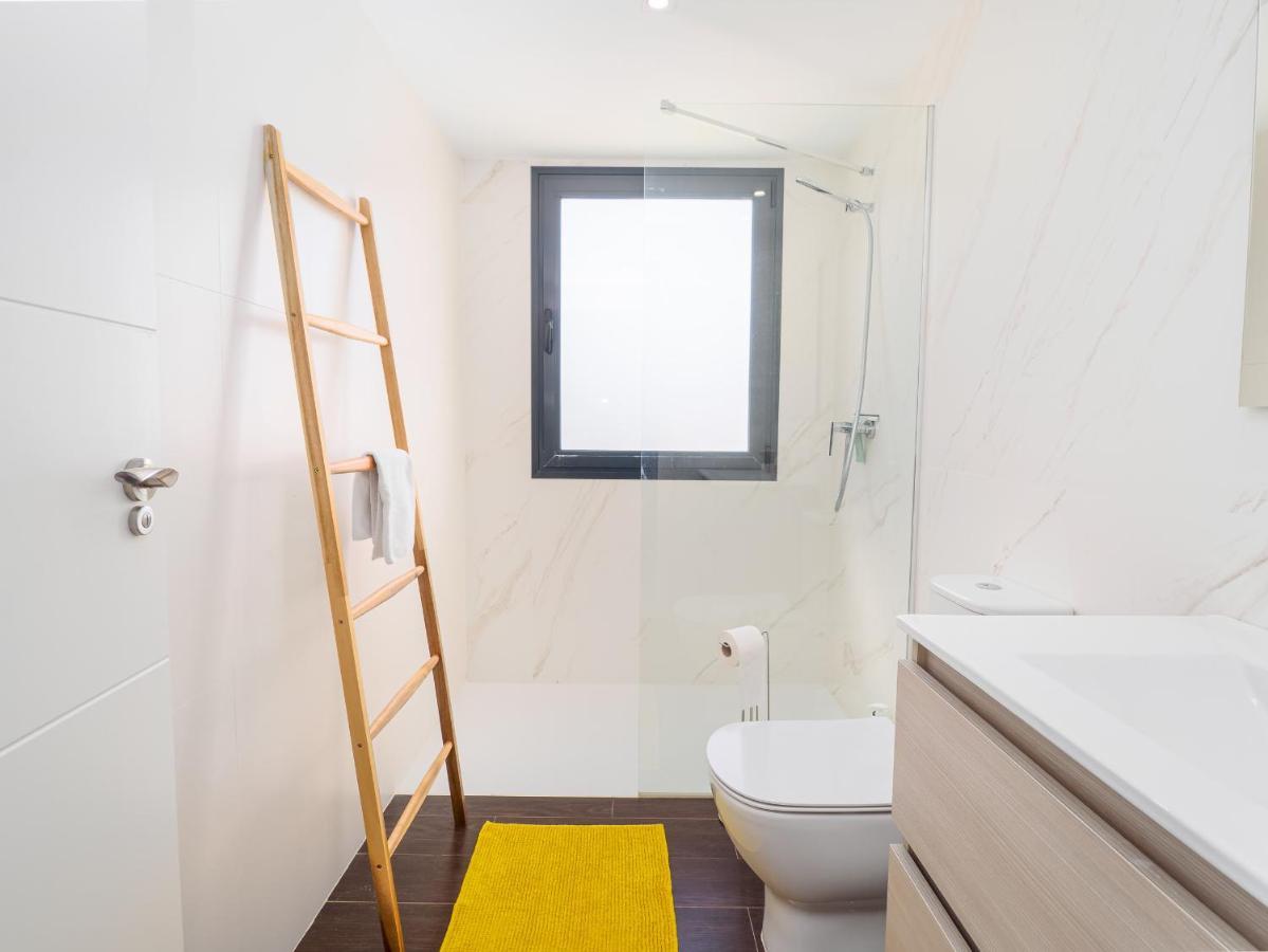 2306 - Brand New Apt, Walking Distance To Beach! كاساريس المظهر الخارجي الصورة